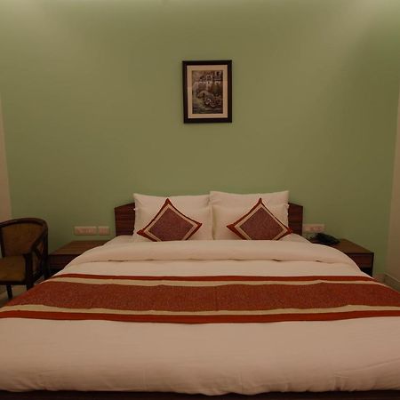 Peepal Tree Residency Bed & Breakfast New Delhi Ngoại thất bức ảnh